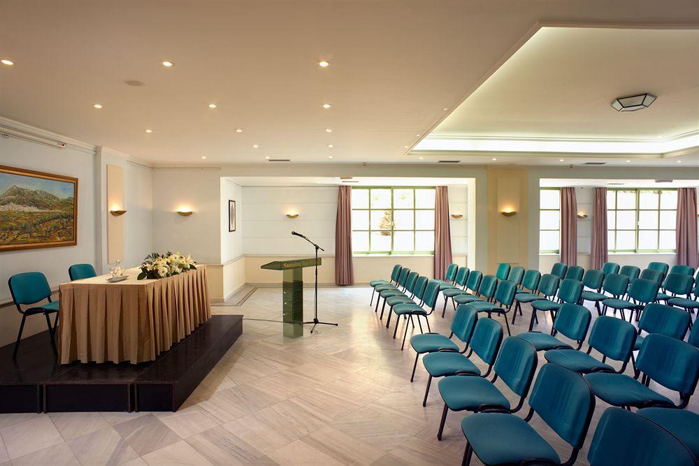 Amanda Hotel Karlóvaszi Kültér fotó
